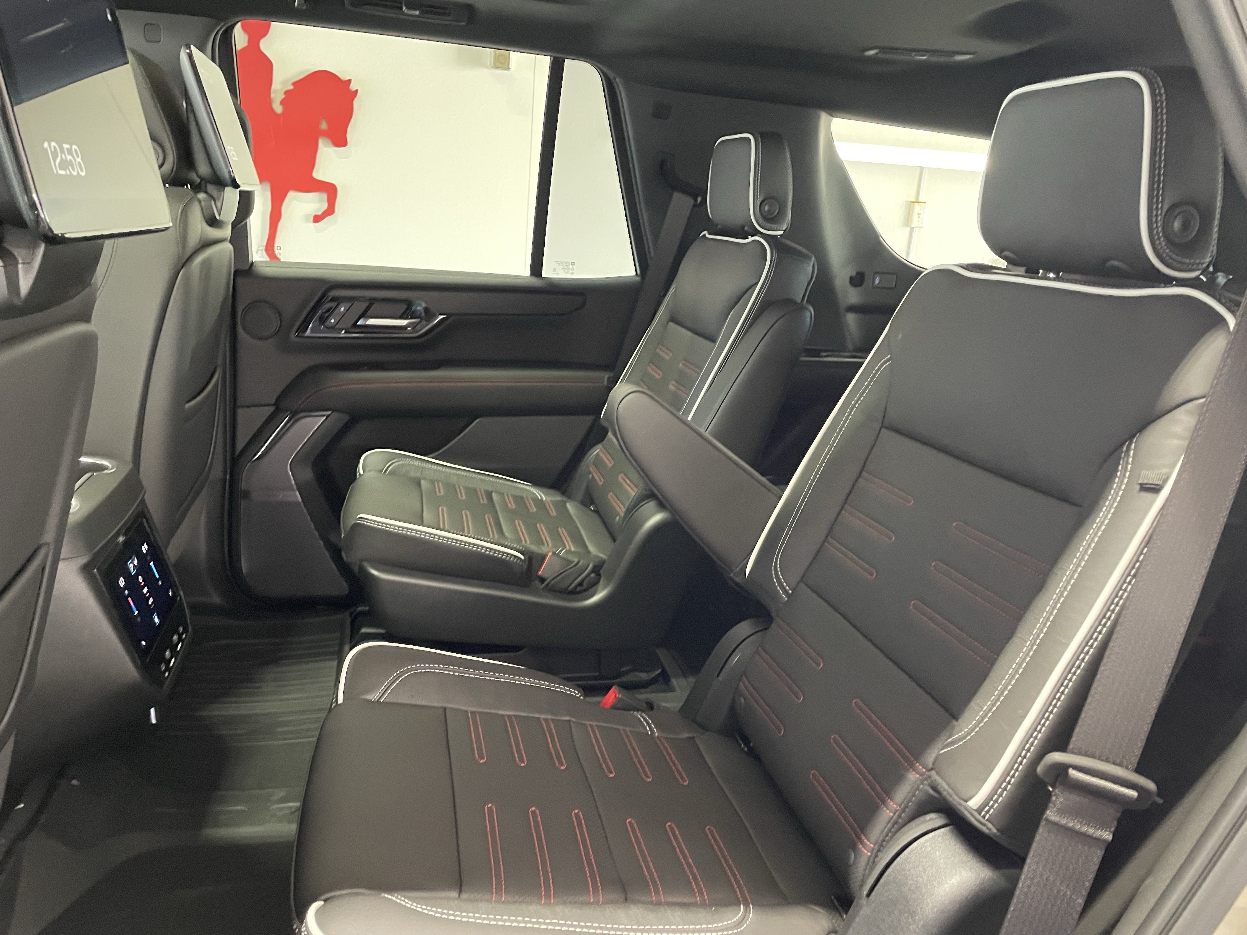 2027 GMC Yukon AT4 Ultimate