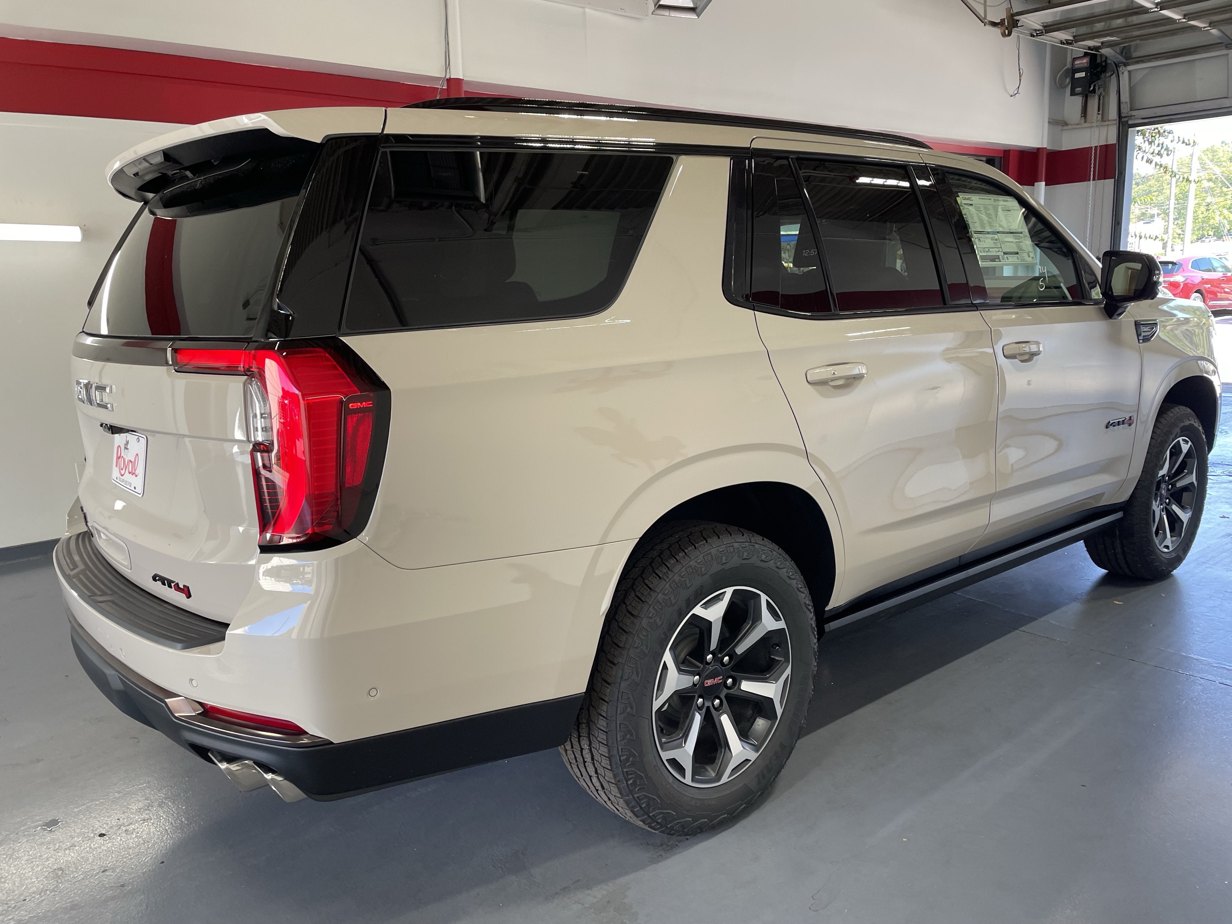 2027 GMC Yukon AT4 Ultimate