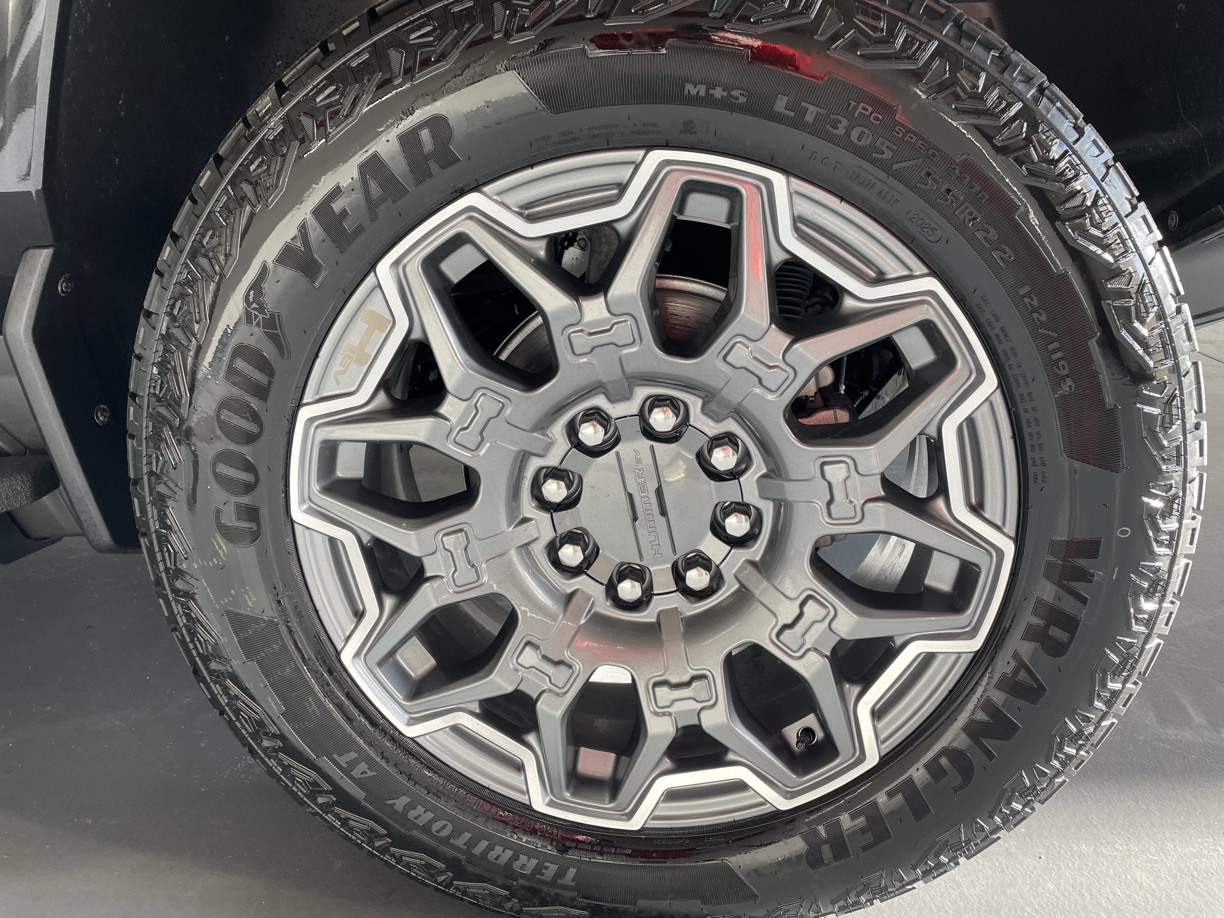 2026 GMC HUMMER EV SUV 3X