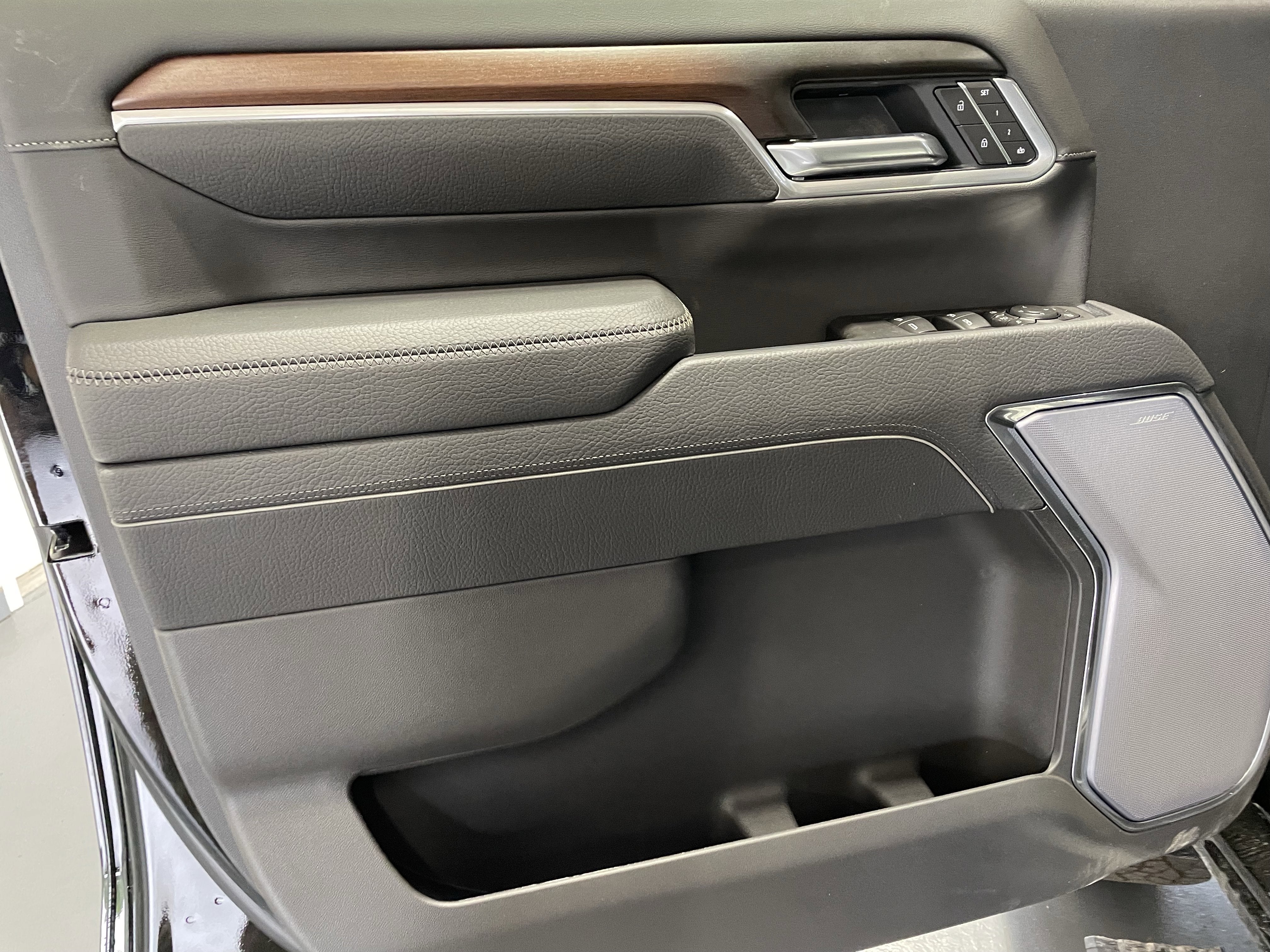 2026 GMC Sierra 2500HD Denali - Photo 12