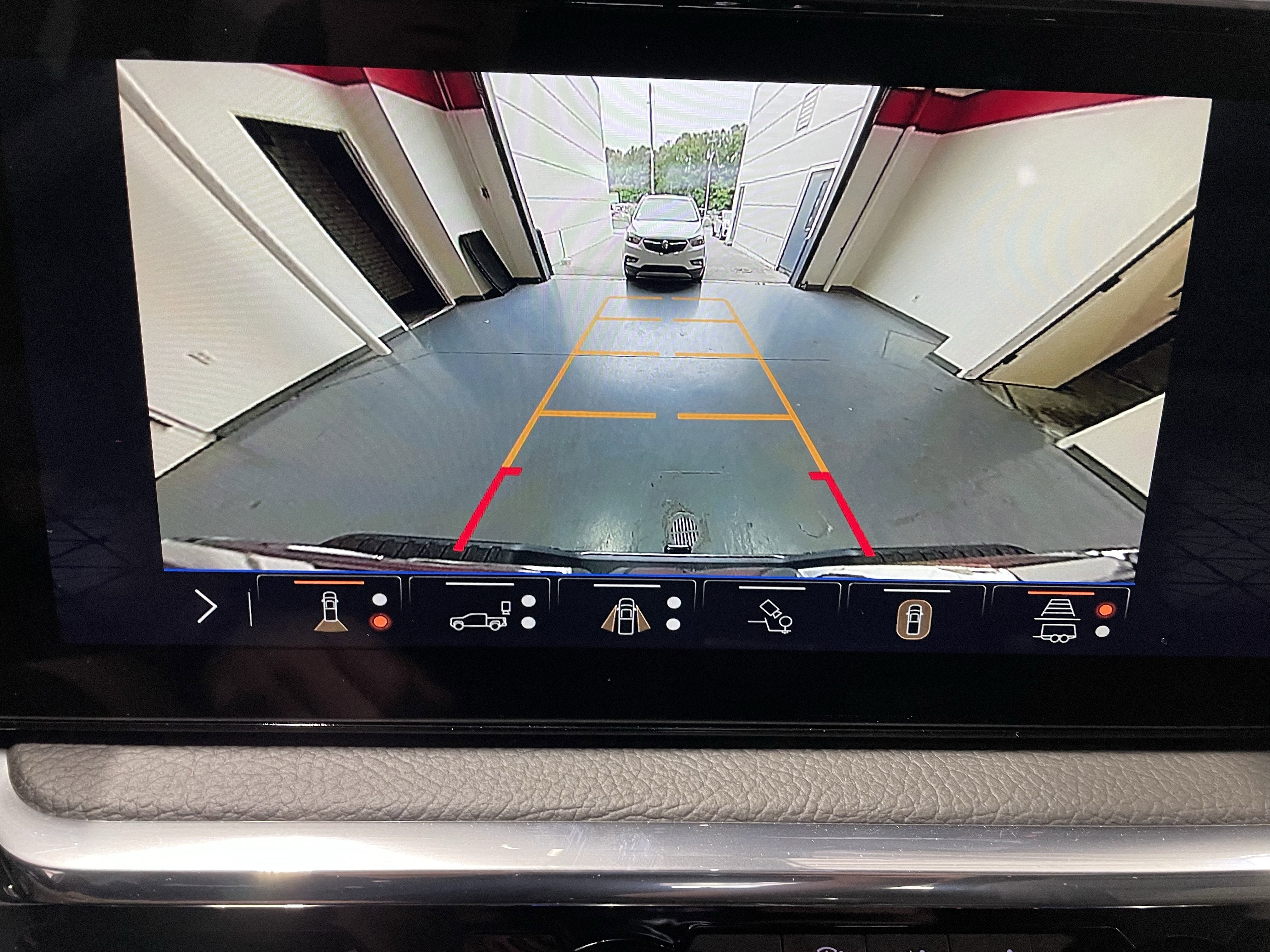 2026 GMC Sierra 2500HD Denali - Photo 18
