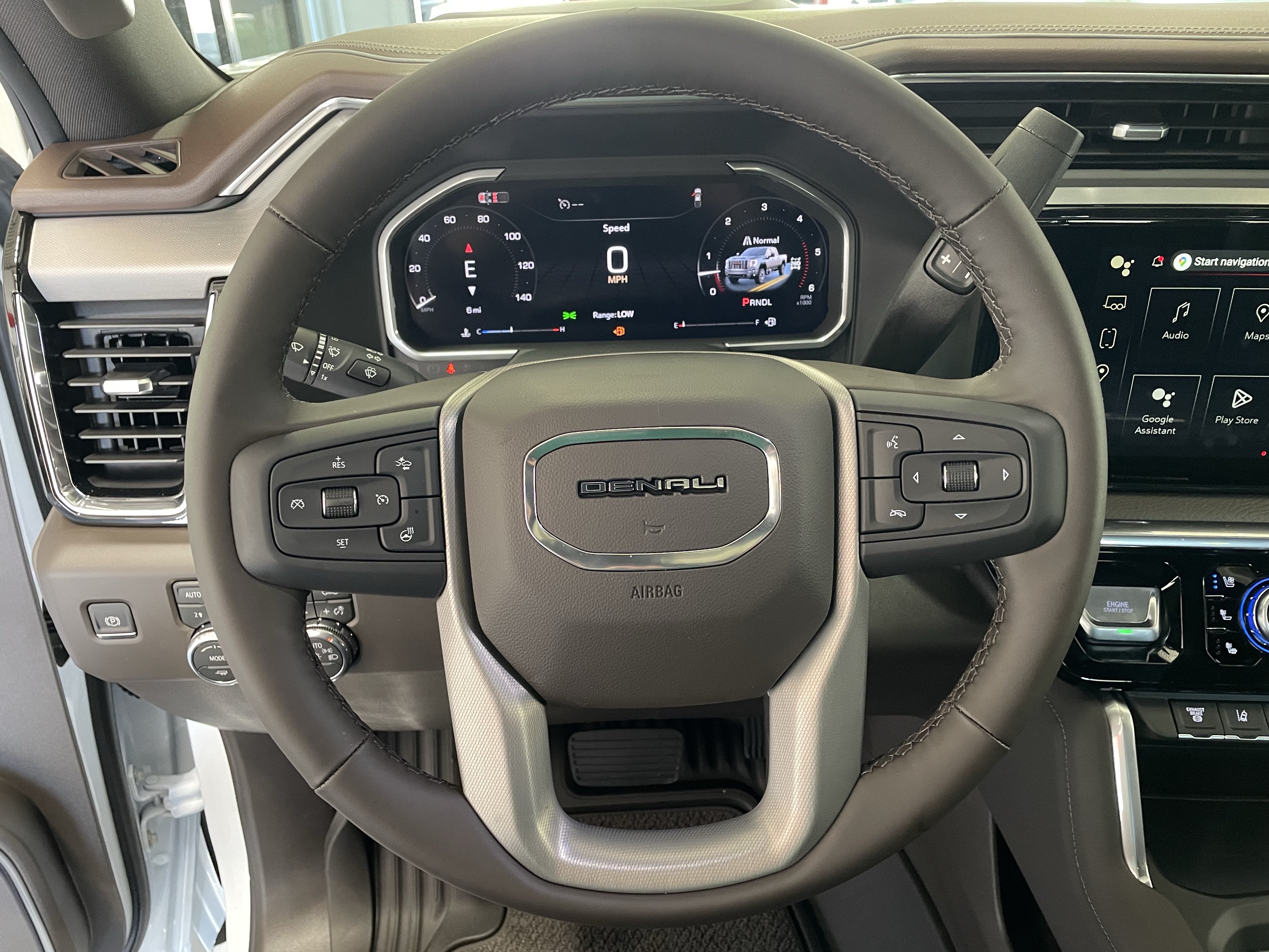 2026 GMC Sierra 2500HD Denali - Photo 15