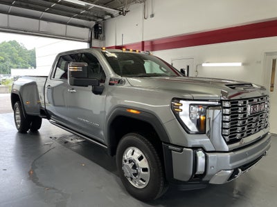 2026 GMC Sierra 3500 HD Denali DRW