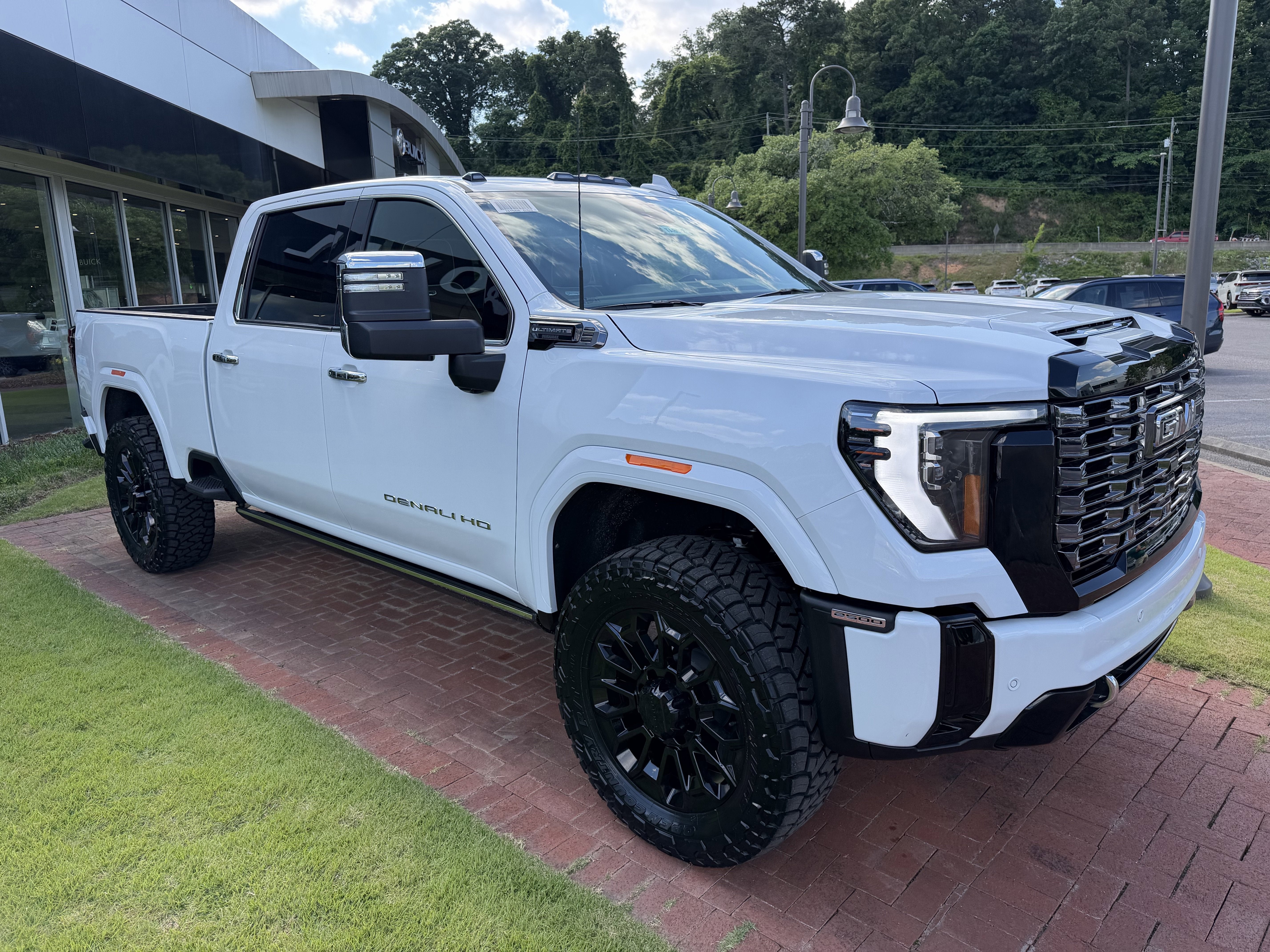 2026 GMC Sierra 2500 HD Denali Ultimate