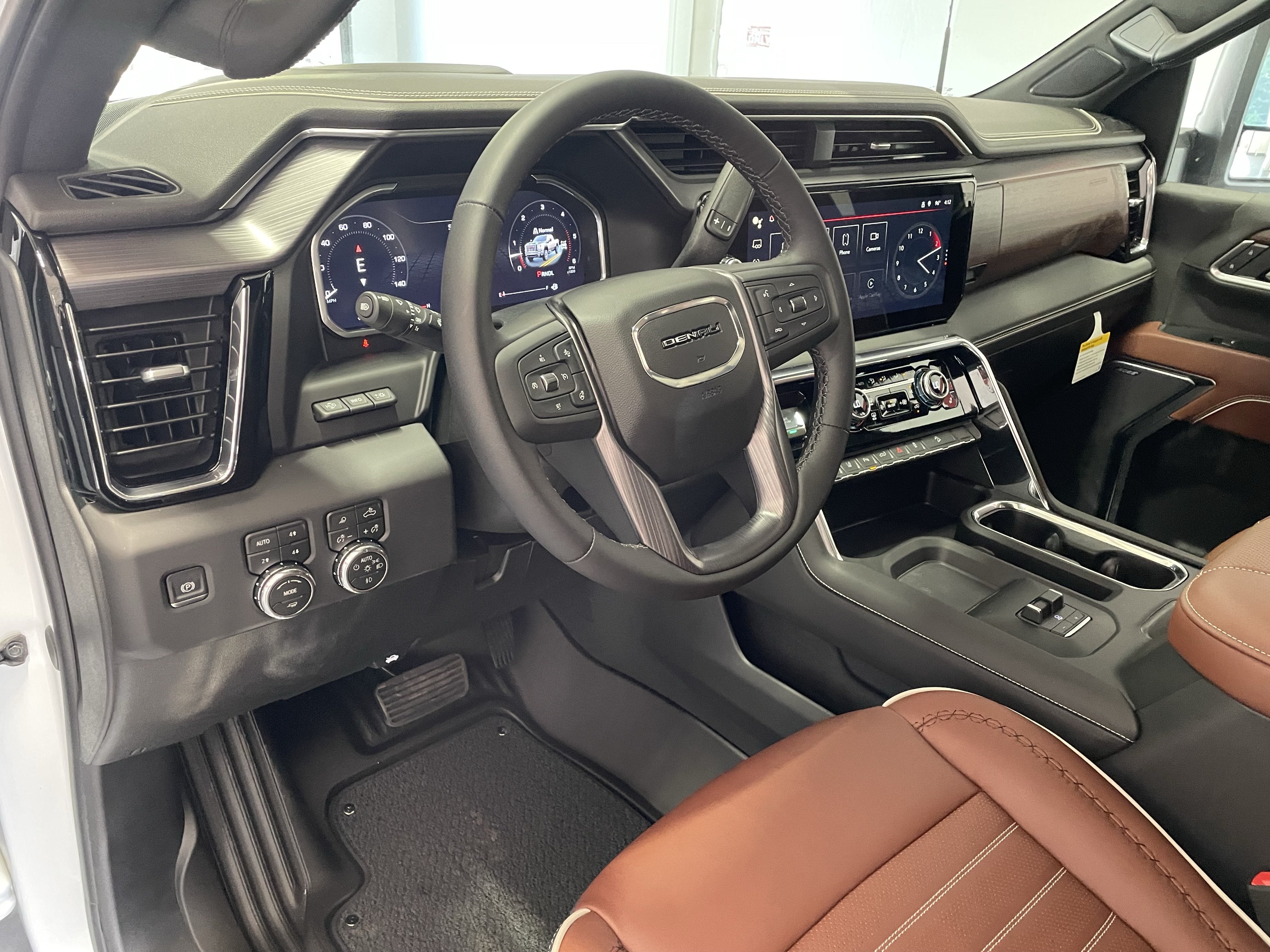 2026 GMC Sierra 2500HD Denali Ultimate - Photo 15