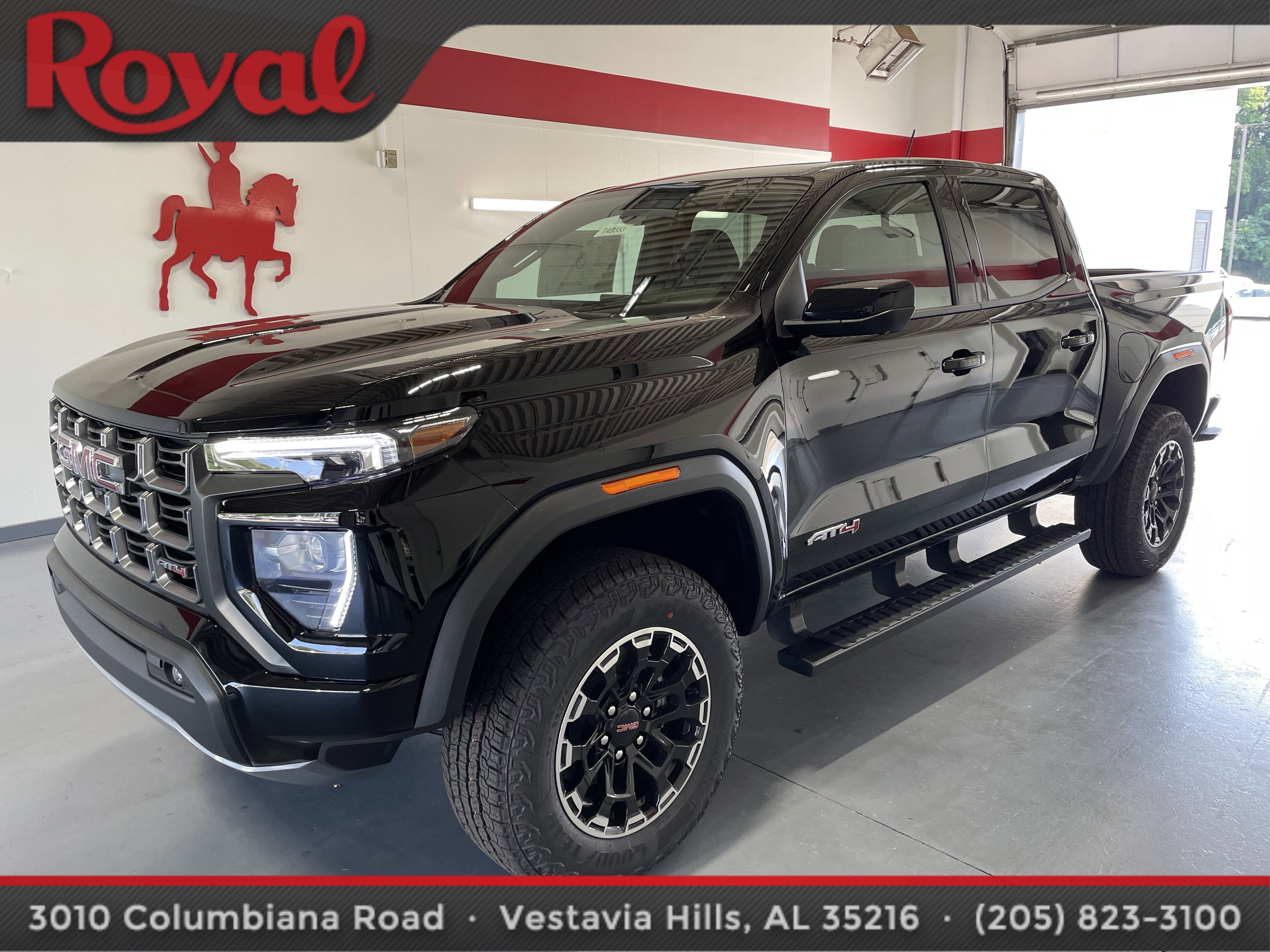 2026 GMC Canyon 4WD AT4 Crew Cab Short Box's photo