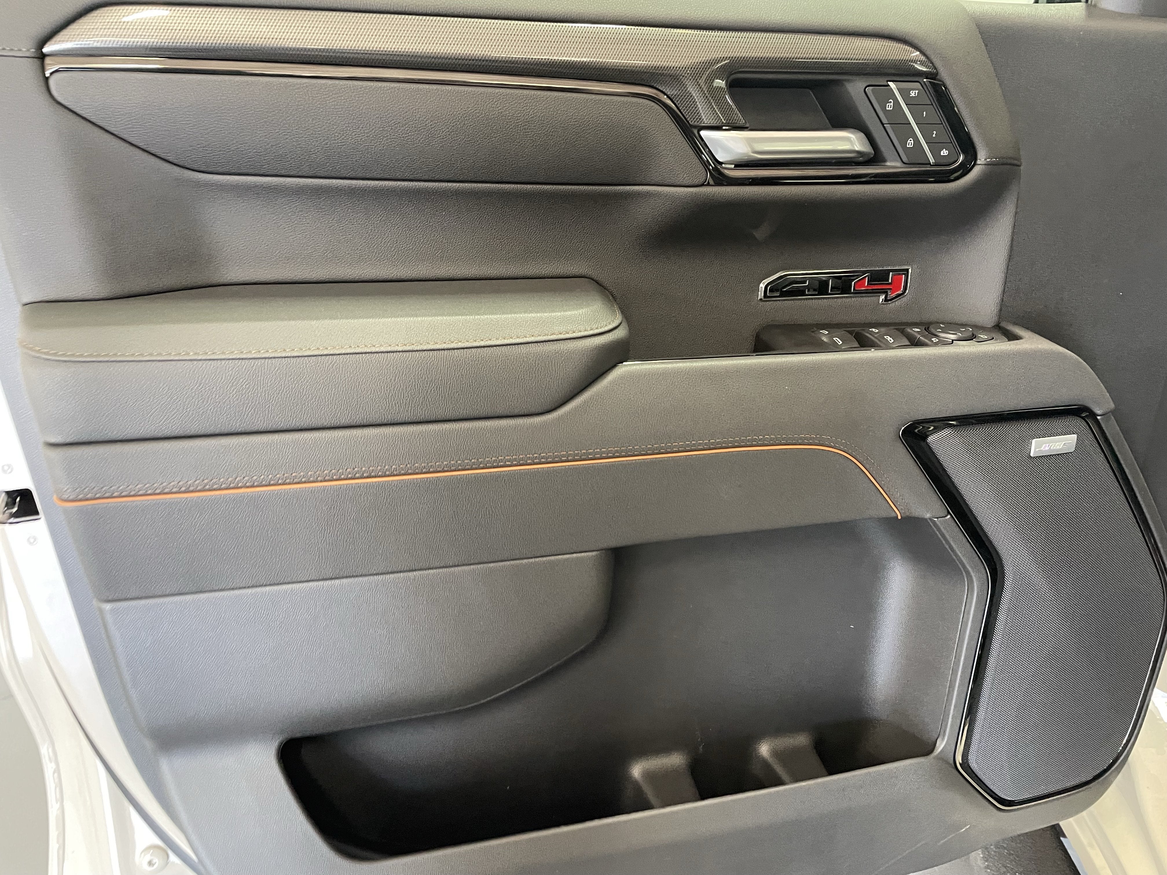 2026 GMC Sierra 1500 AT4 - Photo 11