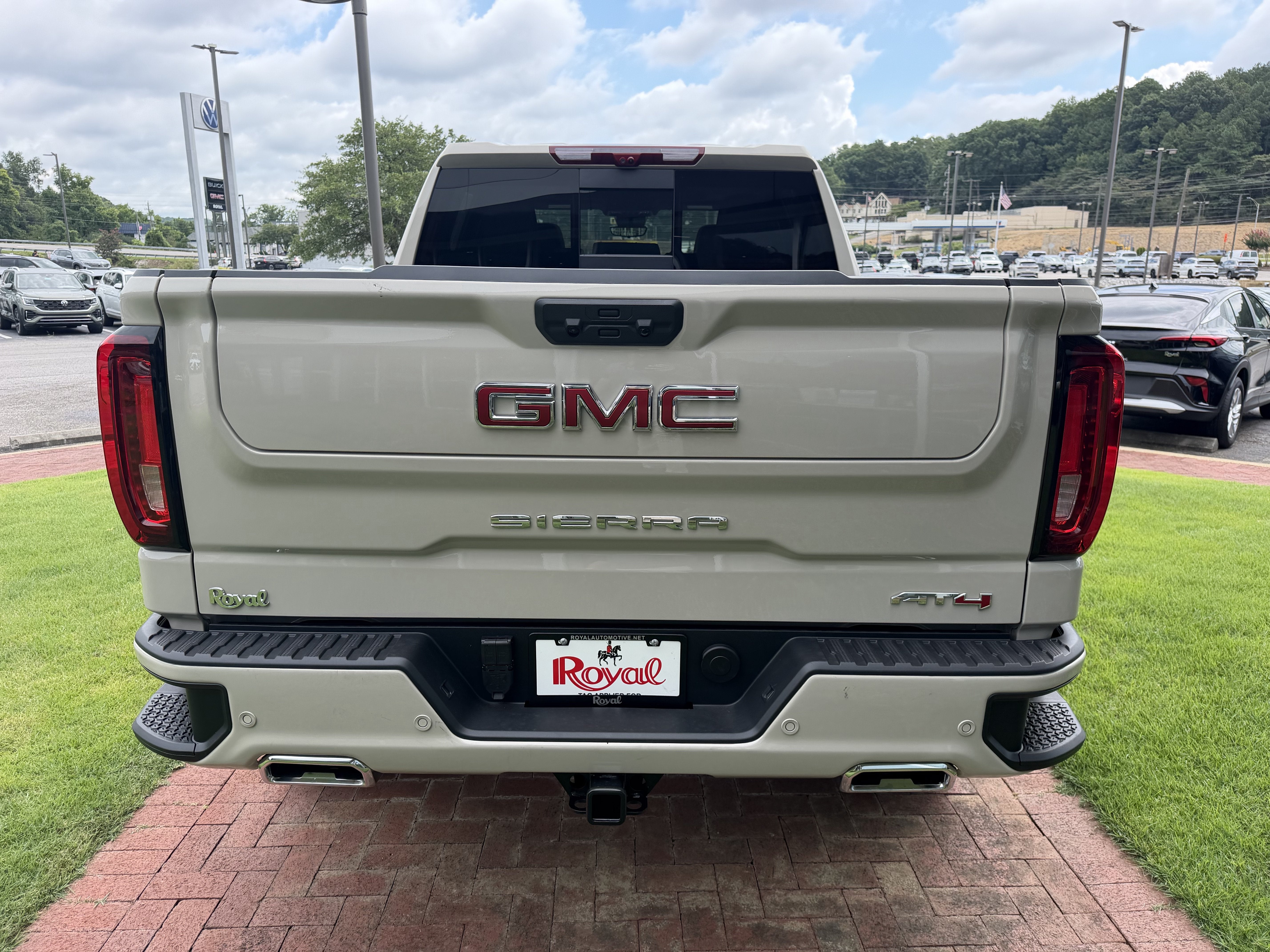 2026 GMC Sierra 1500 AT4