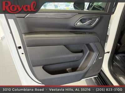2023 GMC Yukon XL SLT