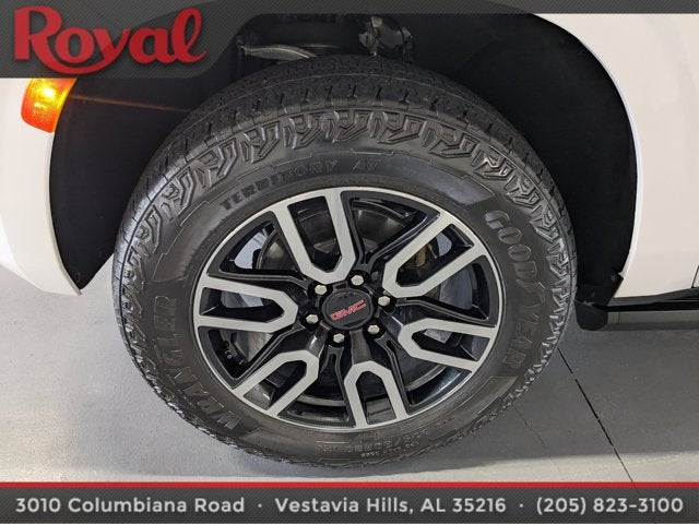 2024 GMC Yukon AT4