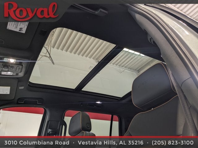 2023 GMC Yukon XL AT4