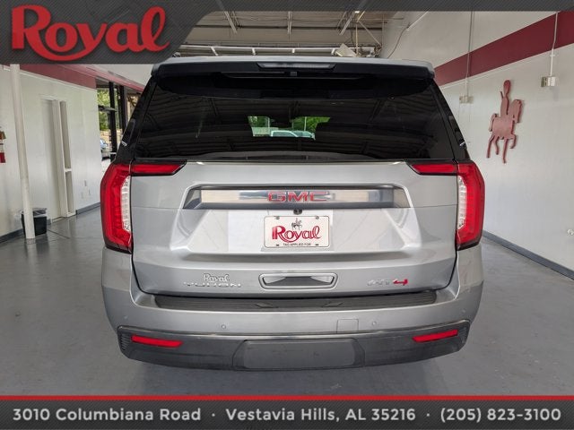 2023 GMC Yukon XL AT4