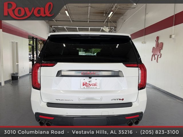 2022 GMC Yukon XL AT4