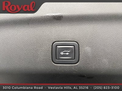 2022 GMC Yukon XL AT4