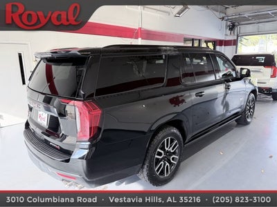 2023 GMC Yukon XL AT4