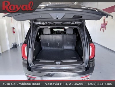 2023 GMC Yukon XL AT4