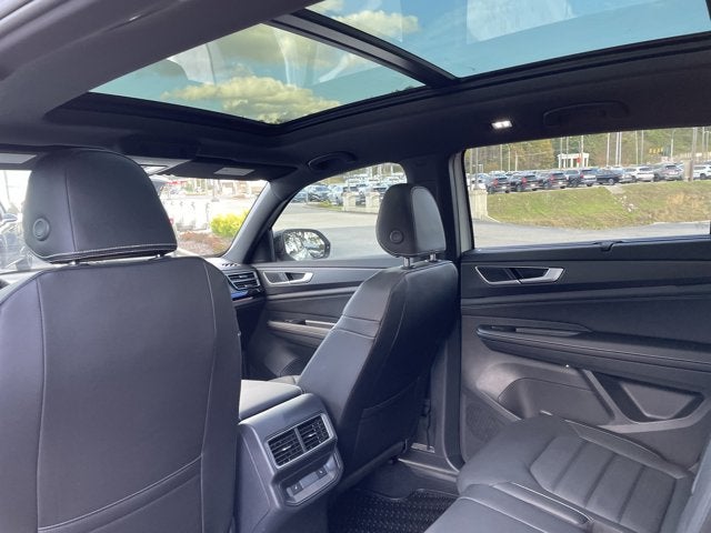 2026 Volkswagen Atlas Cross Sport 2.0T SEL R-Line Black