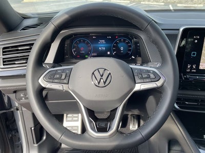 2026 Volkswagen Atlas Cross Sport 2.0T SEL R-Line Black