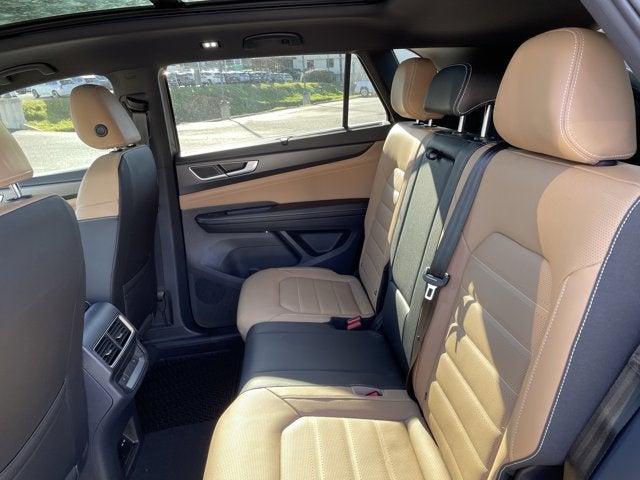 2026 Volkswagen Atlas Cross Sport 2.0T SEL R-Line Black