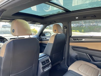 2026 Volkswagen Atlas Cross Sport 2.0T SEL R-Line Black