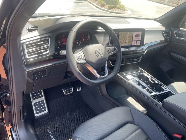 2026 Volkswagen Atlas Cross Sport 2.0T SEL R-Line Black