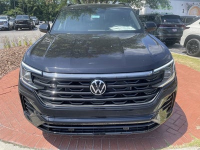 2026 Volkswagen Atlas Cross Sport 2.0T SEL R-Line Black