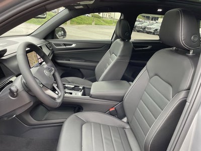 2026 Volkswagen Atlas Cross Sport 2.0T SEL R-Line Black