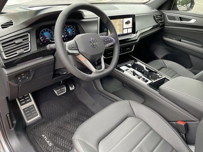 2026 Volkswagen Atlas Cross Sport 2.0T SEL R-Line Black