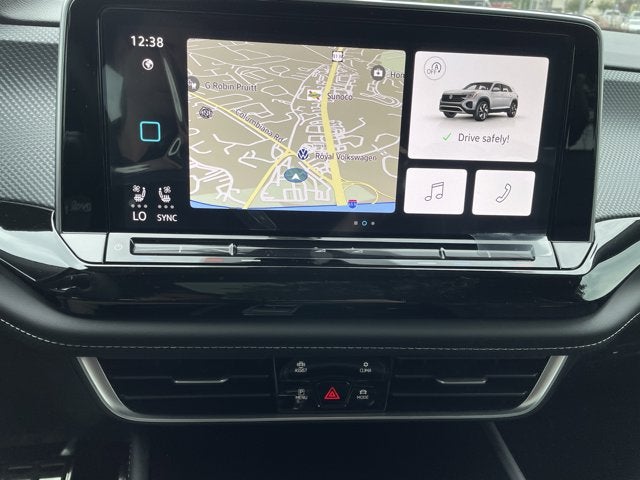 2026 Volkswagen Atlas Cross Sport 2.0T SEL R-Line Black