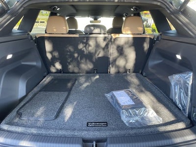 2026 Volkswagen Atlas Cross Sport 2.0T SEL