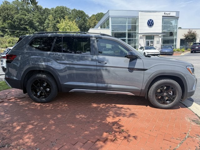 2026 Volkswagen Atlas 2.0T Peak Edition
