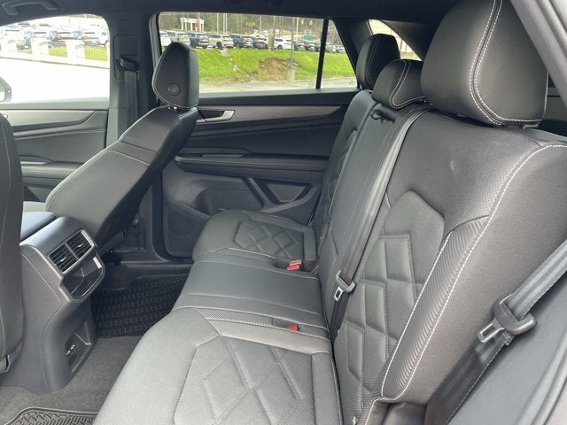 2026 Volkswagen Atlas Cross Sport 2.0T SE