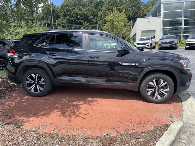 2026 Volkswagen Atlas Cross Sport 2.0T SE