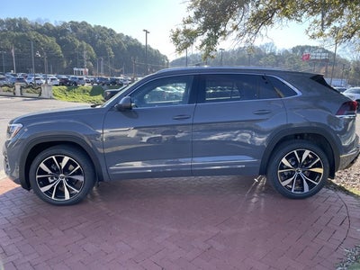 2026 Volkswagen Atlas Cross Sport 2.0T SEL Premium R-Line