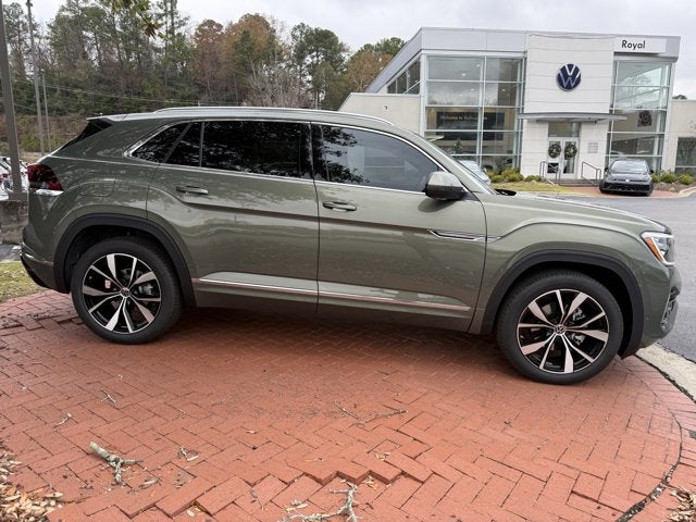 2026 Volkswagen Atlas Cross Sport 2.0T SEL Premium R-Line