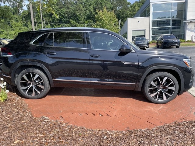 2026 Volkswagen Atlas Cross Sport 2.0T SEL Premium R-Line