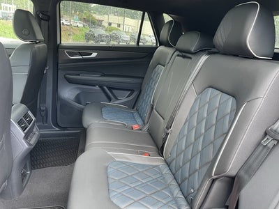2026 Volkswagen Atlas Cross Sport 2.0T SEL Premium R-Line