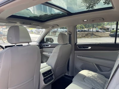 2026 Volkswagen Atlas 2.0T SEL Premium R-Line