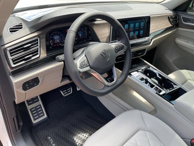2026 Volkswagen Atlas 2.0T SEL Premium R-Line