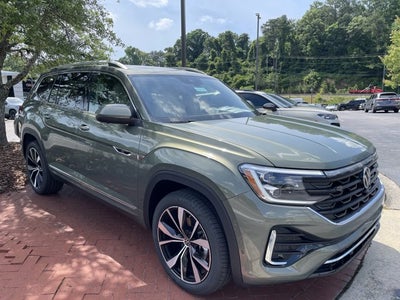 2026 Volkswagen Atlas 2.0T SEL Premium R-Line