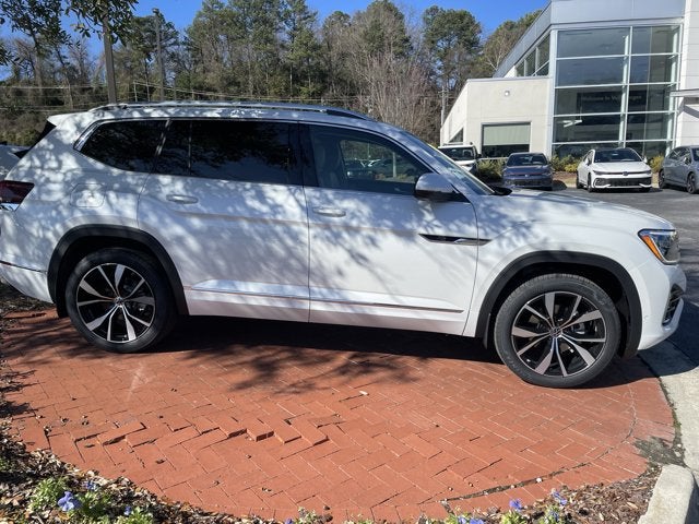 2026 Volkswagen Atlas 2.0T SEL Premium R-Line