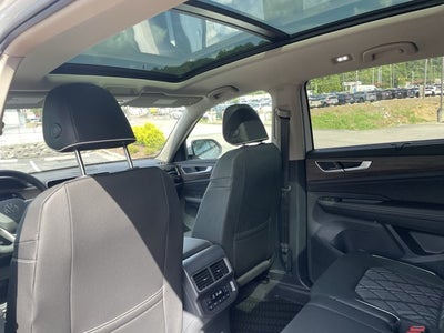 2026 Volkswagen Atlas 2.0T SEL Premium R-Line