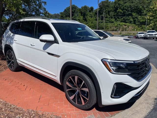2026 Volkswagen Atlas 2.0T SEL Premium R-Line