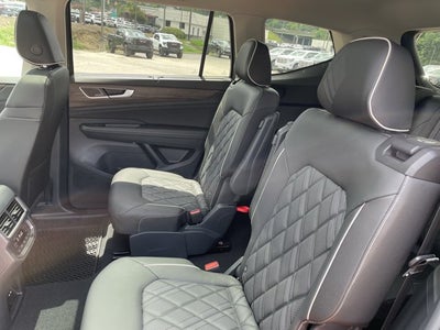 2026 Volkswagen Atlas 2.0T SEL Premium R-Line