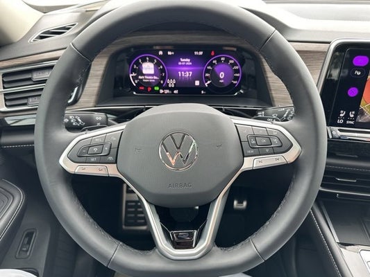 2024 Volkswagen Atlas 2.0T SEL Premium R-Line in Hoover, AL - Royal Automotive