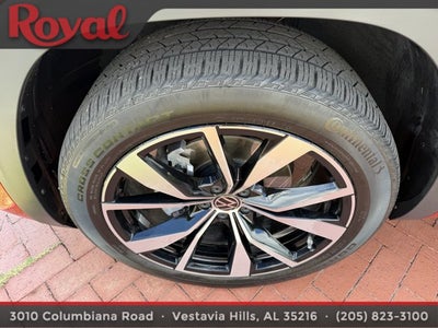 2025 Volkswagen Atlas 2.0T SEL Premium R-Line