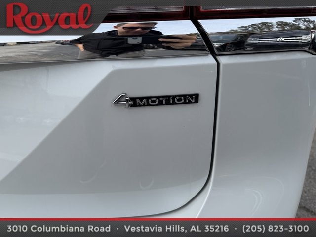 2025 Volkswagen Atlas 2.0T SEL Premium R-Line