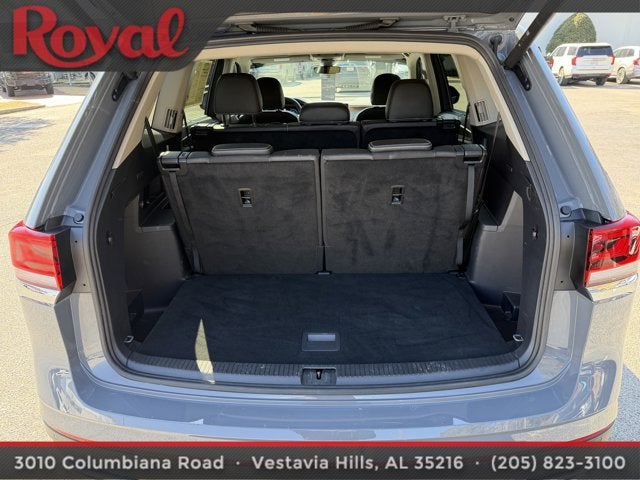 2025 Volkswagen Atlas 2.0T SE w/Technology