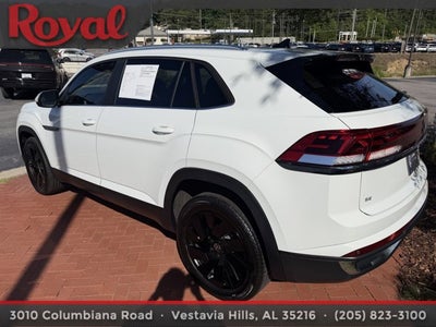 2024 Volkswagen Atlas Cross Sport 2.0T SE w/Technology