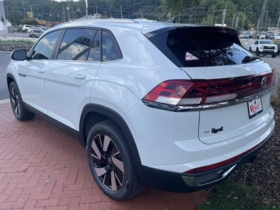 2026 Volkswagen Atlas Cross Sport 2.0T SE w/Technology